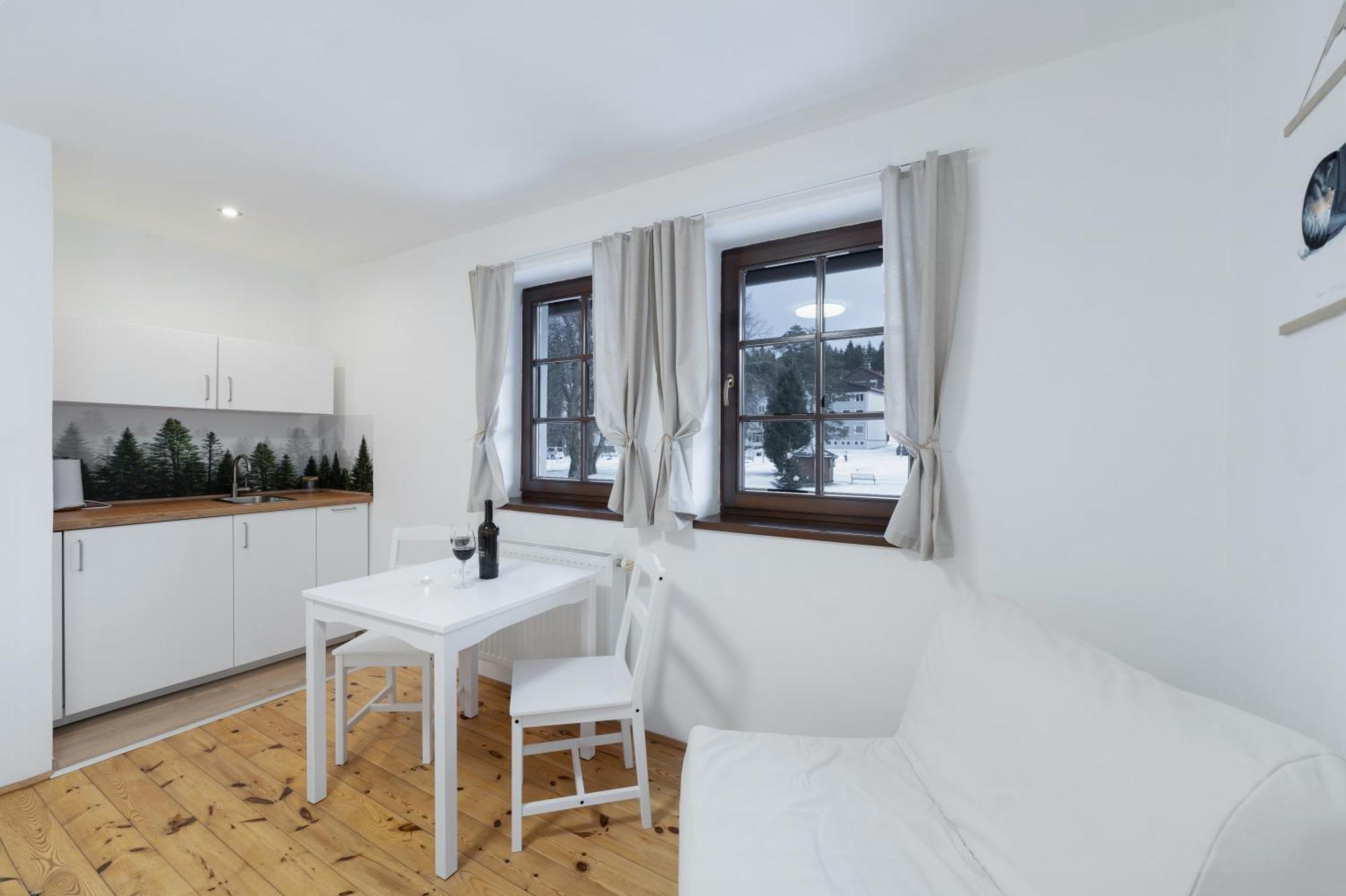 Avama - Apartmany Srní エクステリア 写真